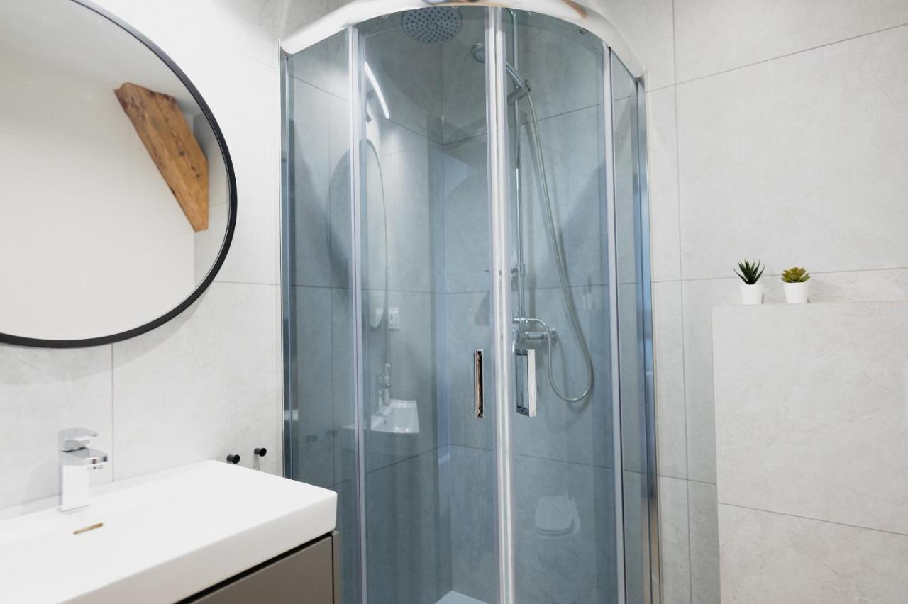 Citycenterapartment/M2/7 Katoviçe Dış mekan fotoğraf